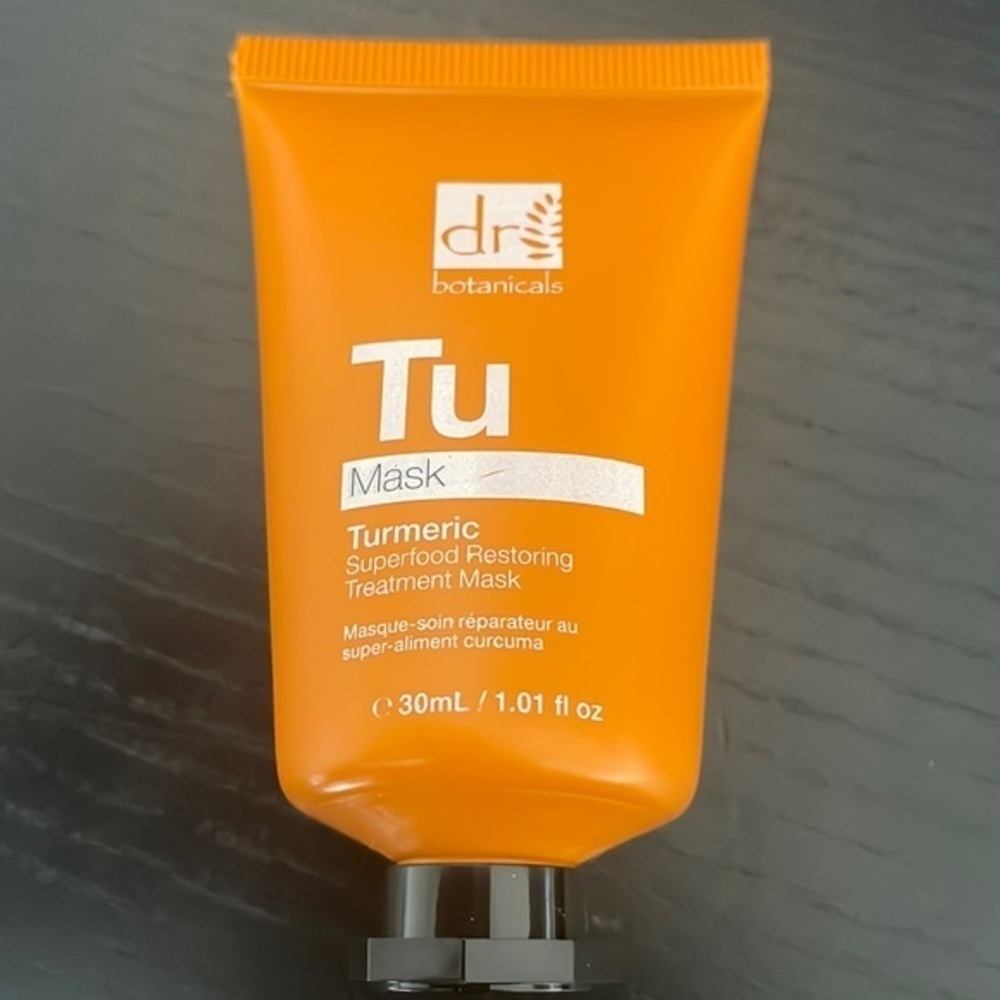 Tumeric Superfood Restoring Treatment Face Mask​​​​​​​​